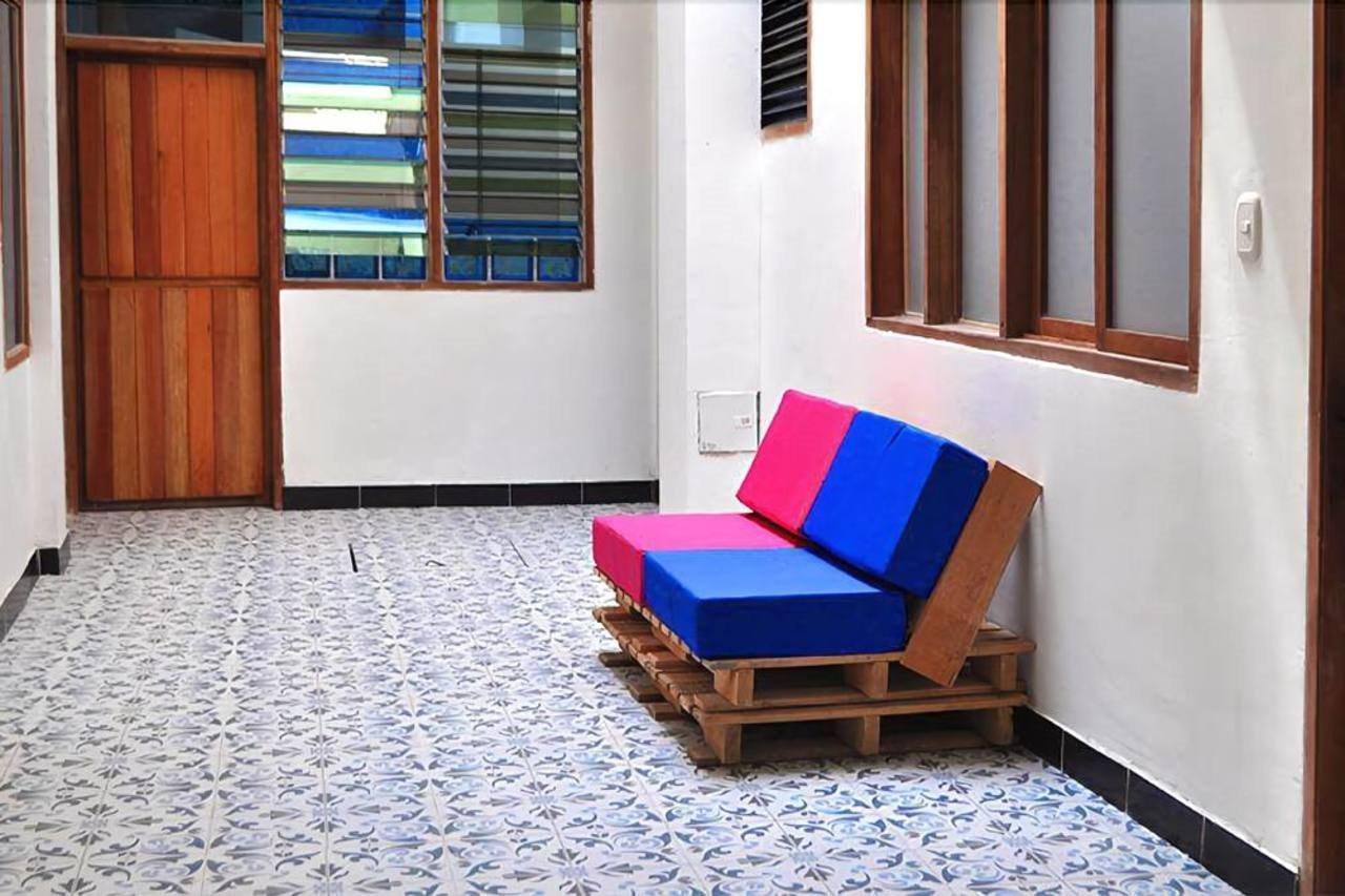 Believer Hostel Santa Marta  Eksteriør billede